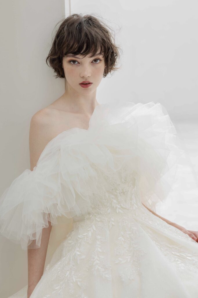 ウェディングドレス | Dress and Styles